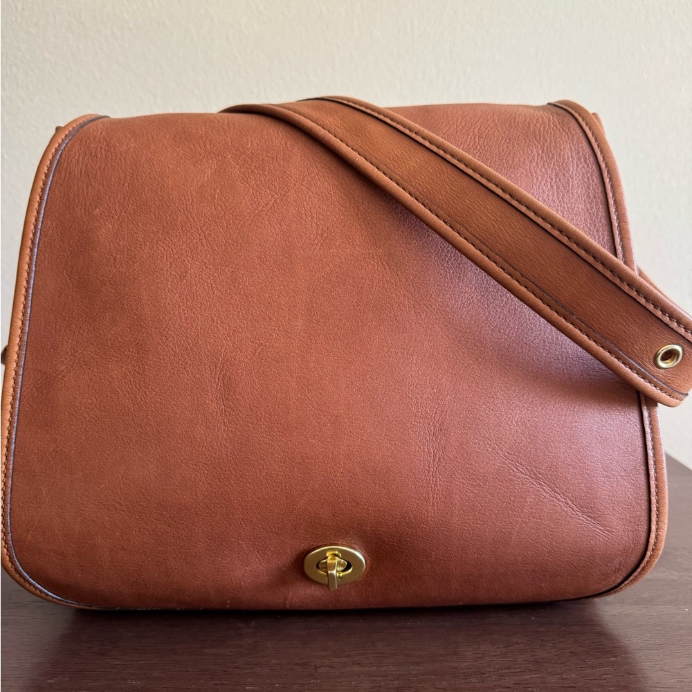 Coach Vintage Stewardess 9525